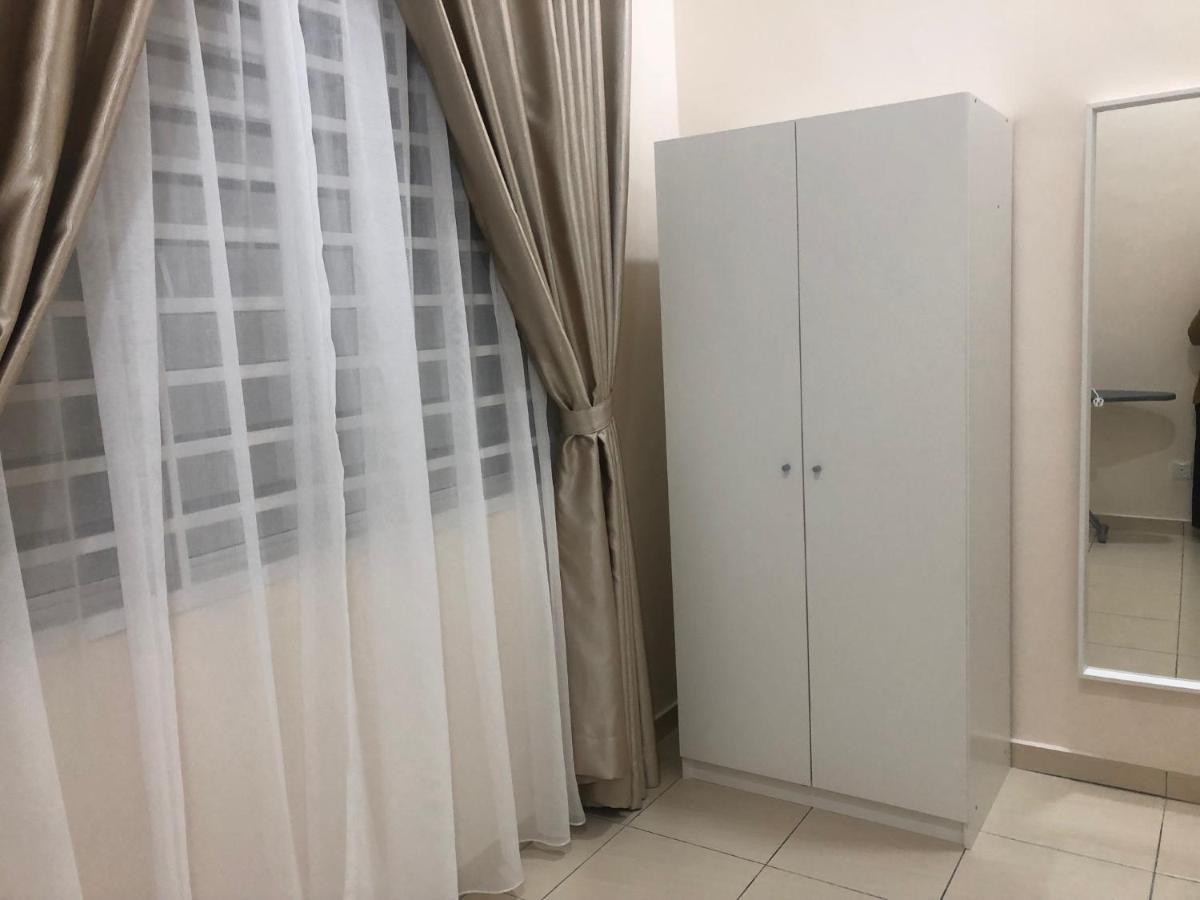 Rumahku Homestay, Taman Jasin Perdana Экстерьер фото